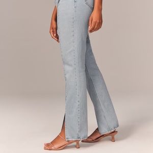 Abercrombie 90s straight ultra high rise size 28/6 extra short